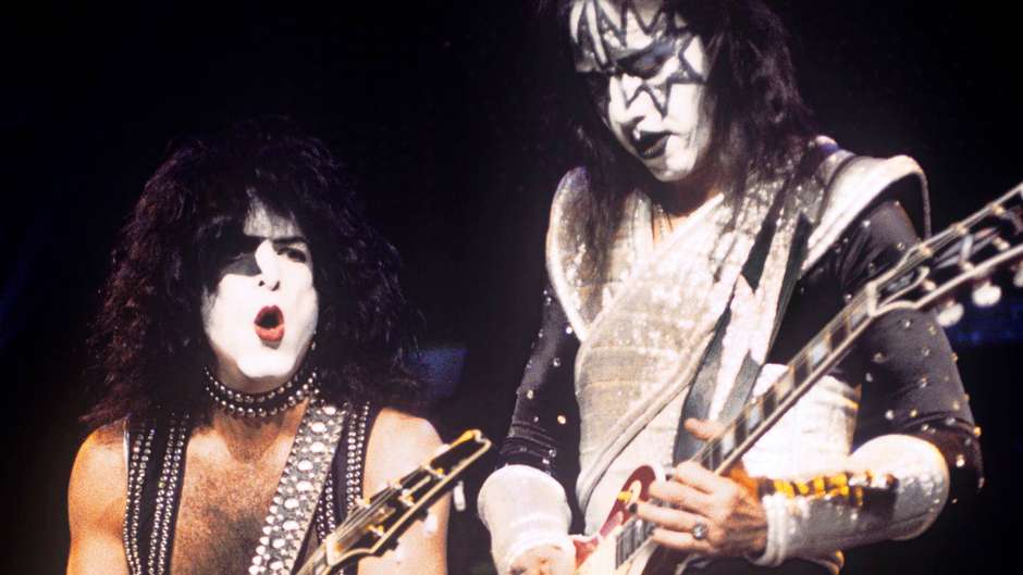 1301288162-paul-stanley-ace-