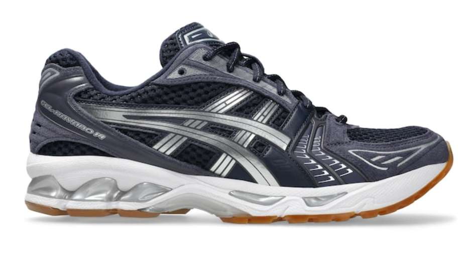Asics se une à A.P.C. para lançar sua primeira coleção completa