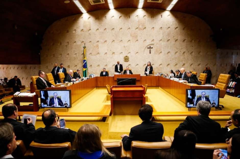 Mais da metade dos brasileiros diz ter vergonha do STF, aponta Datafolha