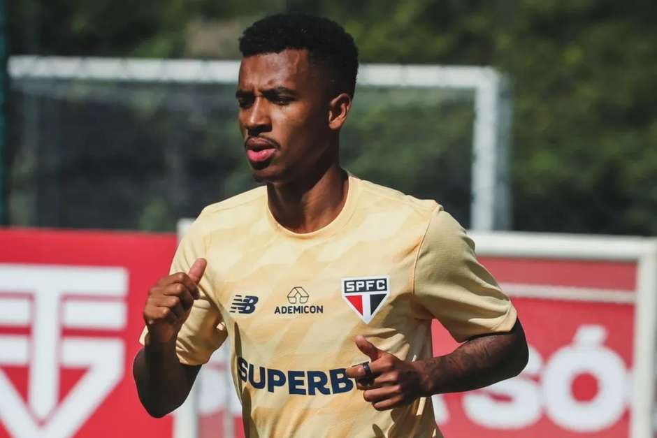 Vai ficar: São Paulo barra Flamengo e planeja compra definitiva de Marcos Antônio