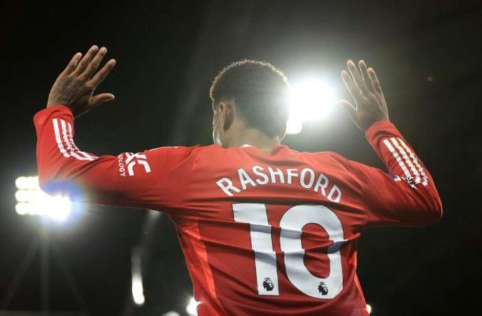 392568247-ipswich-town-fc-v-