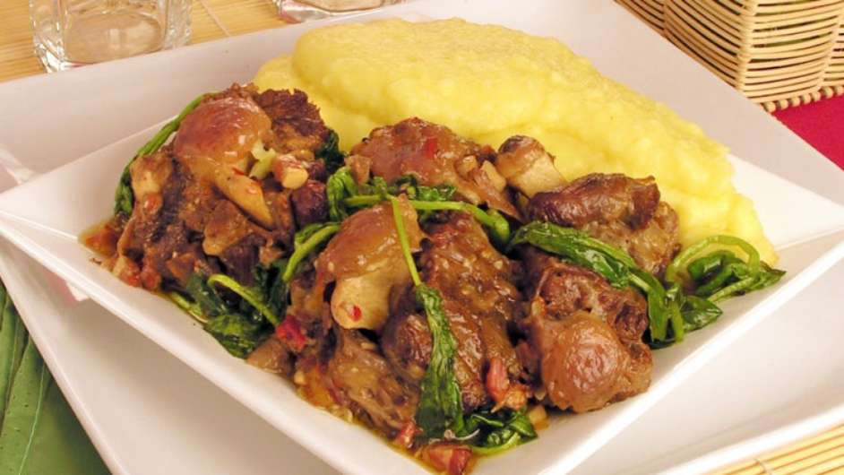 Guia da Cozinha - Rabada com polenta e agrião  Foto: Guia da Cozinha