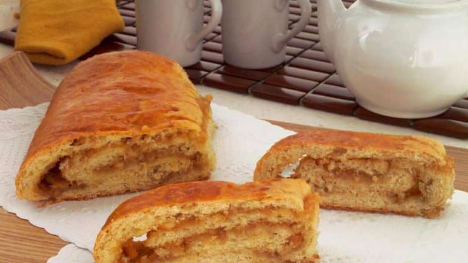 Guia da Cozinha - Pasta de amendoim caseira: aprenda a fazer pão recheado com o doce  Foto: Guia da Cozinha