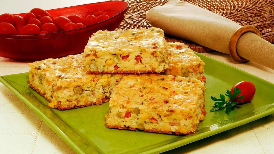 Guia da Cozinha - Torta colorida de frango  Foto: Guia da Cozinha
