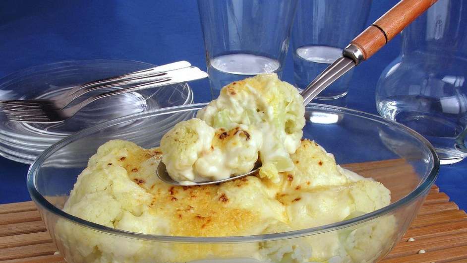 Guia da Cozinha - Couve-flor gratinada tem sabor e crocância! Até as crianças gostam  Foto: Guia da Cozinha