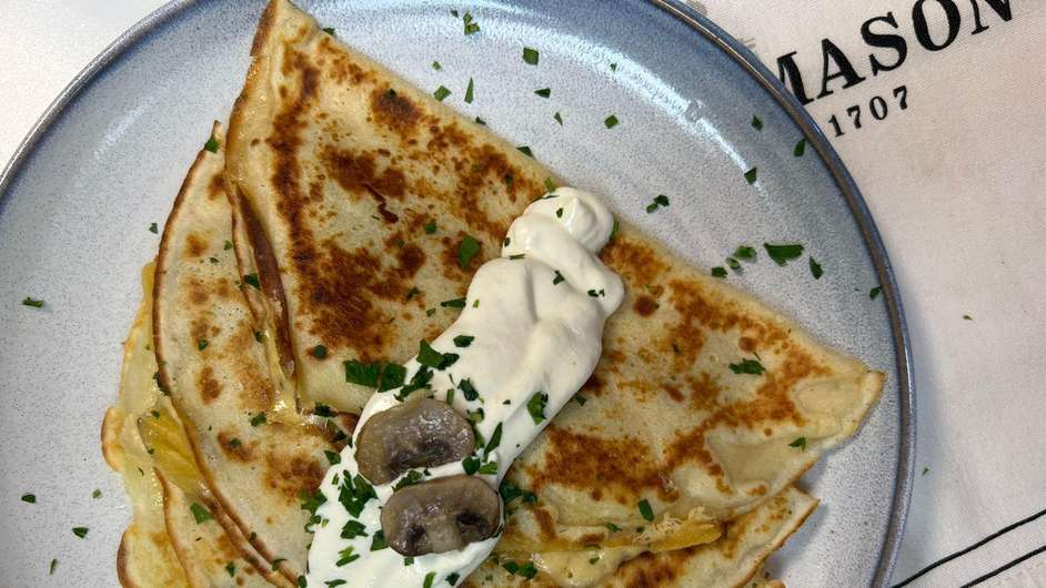 O crepe da Chef Giu Giunti fica com a massa bem levinha  Foto: Giu Giunti - O Melhor Prato