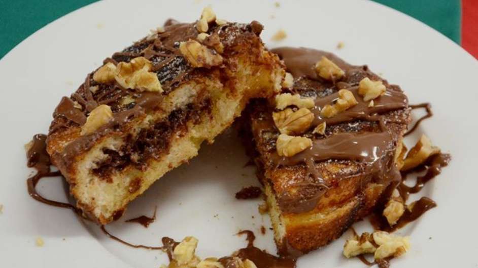 Guia da Cozinha - French toast recheada: experimente essa rabanada com creme de avelã  Foto: Guia da Cozinha