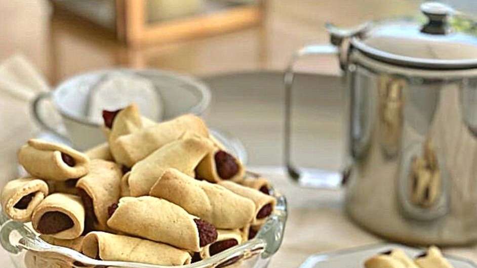 Goiabinha ou Beliscão fáceis de fazer: sem ovos e com apenas 5 ingredientes.  Foto: Bake and Cake Gourmet