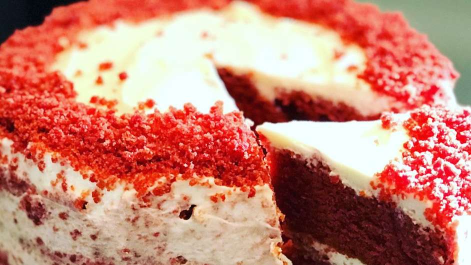 Red velvet, de liquidificador, sem corante e sem ingredientes especiais.  Foto: Bake and Cake Gourmet