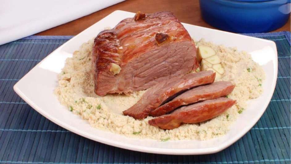Cupim assado com farofa de alho Foto: Guia da Cozinha