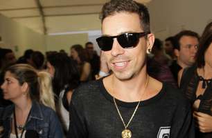 Di Ferrero assiste Isabelli no SPFW: "muito tempo separados"