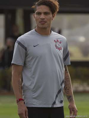 El delantero peruano Paolo Guerrero fue habilitado por la Confederación Brasileña de Fútbol (CBF) y estará disponible para jugar su primer partido con el Corinthians este miércoles ante Cruzeiro por la décimo segunda fecha de la Liga Brasileña. El atacante además ya se encuentra en un buen estado físico, según informó el preparador físico Fabio Mahseredjian, por lo que su debut en el equipo paulista depende solo de la decisión del entrenador Tite.