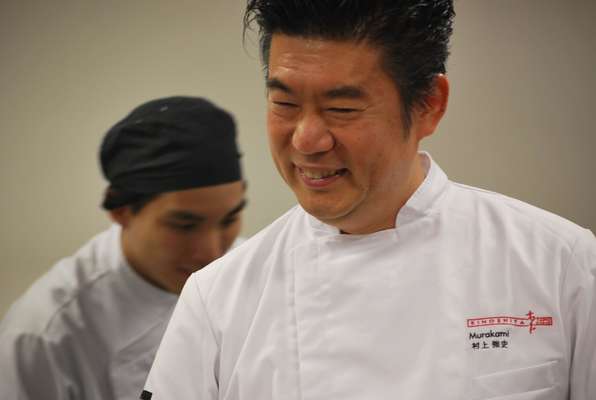 O chef Tsuyoshi Murakami esteve em Campos do Jordão no último sábado (21) para algumas práticas gastronômicas