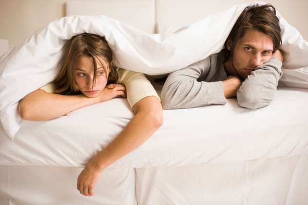 De rolo com o ex? Veja 14 sinais de que está nessa situação -Oscilações de humor: uma hora você se sente feliz com a relação, no minuto seguinte se sente a pior pessoa do mundo - isso pode indicar que a relação não vai bem