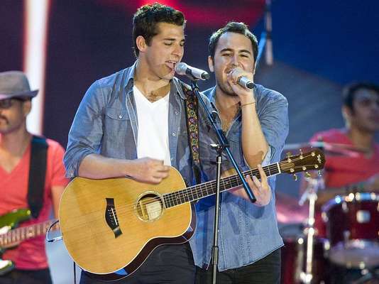Reik coronó su música romántica en el conteo de los temas más escuchados en México con su sencillo, 'Te Fuiste de Aquí'.