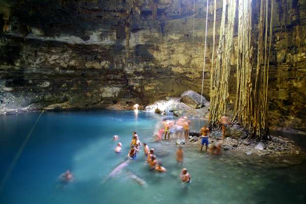 Cenotes são encontrados em mais de 7.000 pontos diferentes do México, principalmente em cidades arqueológicas na região do mar do Caribe