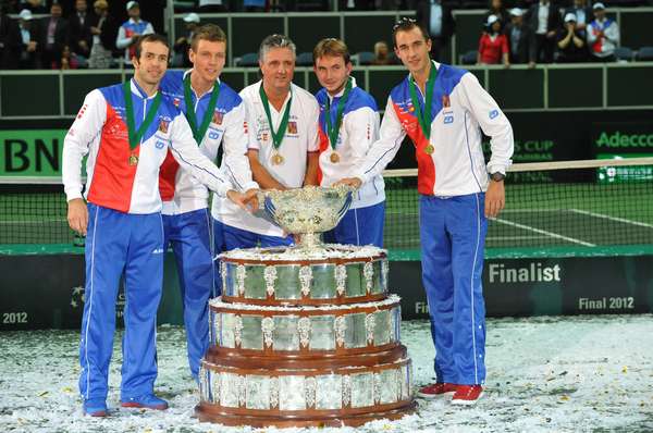 Czech Republic's Davis Cup Team (L-R) Radek Stepanek, Tomas Berdych, captain Jaroslav Navratil, Ivo Minar and Lukas Rosol pose with the trophy after the International Tennis Federation Davis Cup final match between Czech Republic and Spain on November 18, 2012 in Prague. Czech Rep. defeated Spain 3-2.