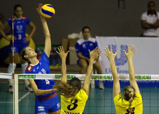 O Unilever segue em recuperação na Superliga, já que venceu em casa o Rio do Sul por 3 sets a 0