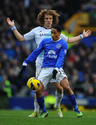 Everton saiu na frente contra o Chelsea