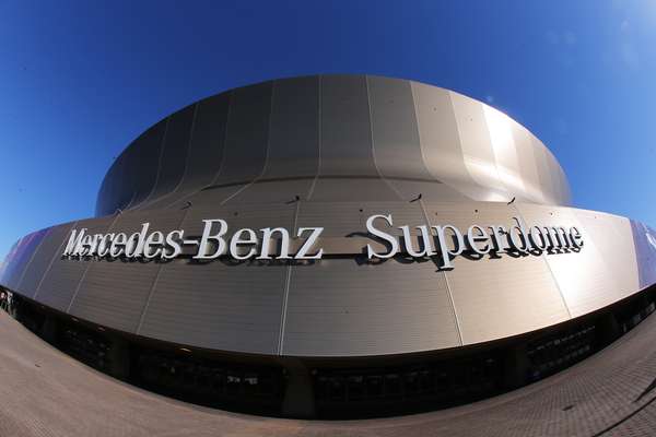 El Mercedes-Benz Superdome, ubicado en Nueva Orleans, Lusiana, ha sido parte de la historia de la NFL, pues ha sido el escenario deportivo que más finales de la liga ha recibido, siete en total, incluyendo el Super Bowl XLVII.