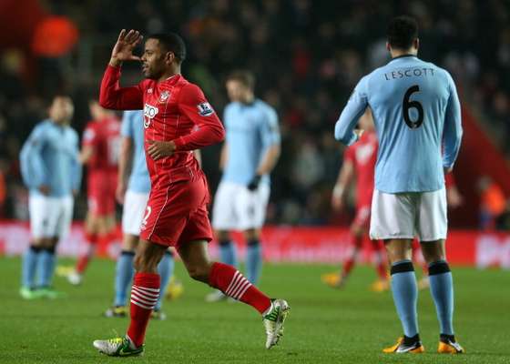 Jason Puncheon adelantó al Southampton apenas al minuto siete.