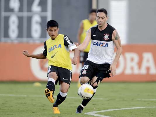 Corinthians se reapresentou para treinos nesta quinta-feira após vitória pela Copa Libertadores da América