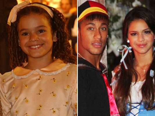 Bruna Marquezine começou cedo a carreira de atriz. Aos quatro anos, ela fez sua primeira participação em um programa de televisão, em 'Gente Inocente', da TV Globo, em 1999. Depois de atuar em várias novelas, seu papel mais recente foi a Lurdinha, de 'Salve Jorge'. Marquezine, no entanto, ganhou notoriedade quando apareceu na mídia como a possível namorada do jogador de futebol Neymar. Depois de os dois passarem meses negando o namoro, o casal finalmente assumiu o relacionamento, em fevereiro deste ano. Navegue pela galeria e veja a transformação de Marquezine