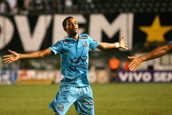 Giva foi o nome do jogo e fez os dois gols da vitória do Santos sobre o Mirassol