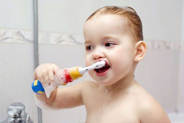 Aunque temporarios, los dientes primarios o “de leche” son extremamente importantes para el desarrollo de los niños.