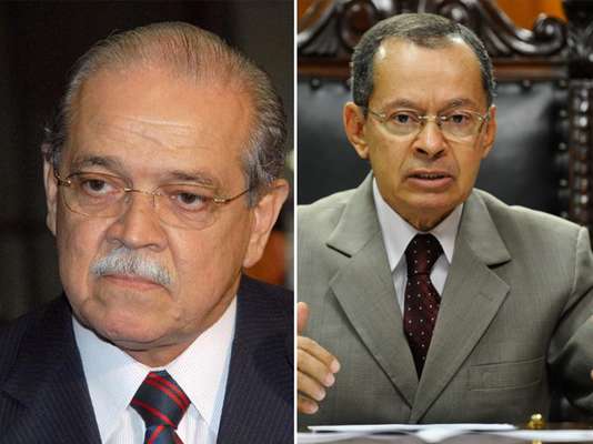 O ministro César Borges (PR-BA) foi anunciado na pasta dos Transportes no dia 1º de abril de 2013 no lugar de Paulo Passos, do mesmo partido, em meio à reforma ministerial promovida pela presidente Dilma Rousseff