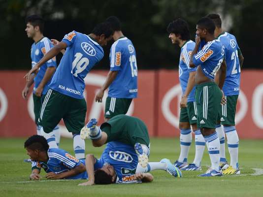 Palmeiras volta aos treinos nesta quinta-feira para jogos decisivos da próxima semana