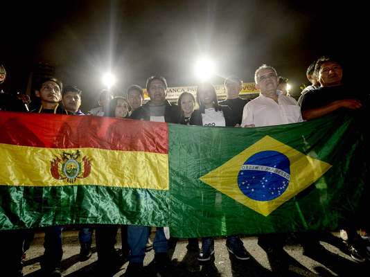 Reencontro do Corinthians contra o São José, da Bolívia, em partida em São Paulo na noite desta quarta-feira, contará com nova manifestação de torcedores contra a prisão de 12 brasileiros em Oruro, acusados da morte do jovem Kevin Espada durante partida da Copa Libertadores
