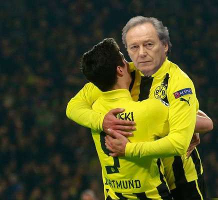 Um dia após o Barcelona ser ironizado por conta da goleada aplicada pelo Bayern, agora foi a fez de o Real Madrid ser alvo de internautas. O revés por 4 a 1 virou piada na internet, como a troca do artilheiro Robert Lewandowski pelo ministro do Supremo Tribunal Federal (STF), Ricardo Lewandowski; veja mais memes a seguir