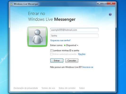 O Messenger foi um dos mais importantes mensageiros instantâneos (IMs) dos anos 2000. Criado em 1999, chamava-se MSN Messenger, e continua sendo chamado apenas de MSN pelos brasileiros, embora desde 2005 tenha saído do guarda-chuva do MSN para virar Microsoft Live Messenger.