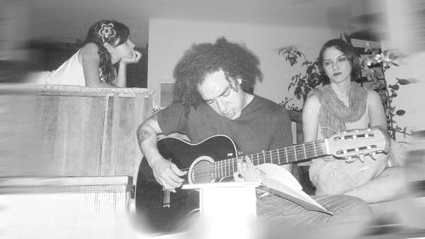 O guitarrista Peu Sousa, 35 anos, ex-integrante da banda da cantora Pitty, foi encontrado morto no último domingo (5)
