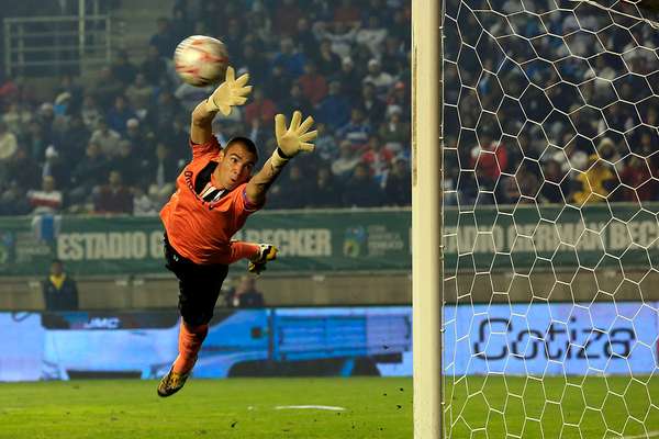 CRISTOPHER TOSELLI EN EL ARCO;