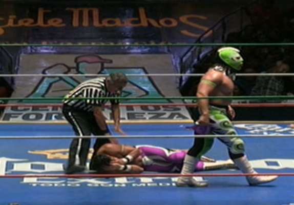 O Terra, maior empresa de mídia digital da América Latina, transmitiu, ao vivo, neste domingo (19), mais uma etapa do Conselho Mundial de Lucha Libre, direto da Arena México, na Cidade do México. Em diversos combates marcados por rivalidades acentuadas entre lutadores, os combates tiveram acrobacias ousadas e golpes ilegais