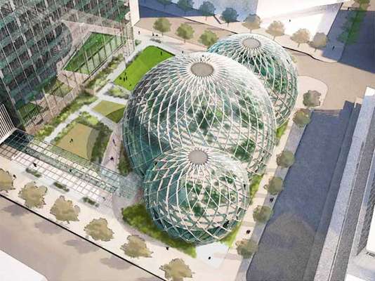 A Amazon anunciou no final de maio os planos de construir uma sede nova em Seattle, com estrutura composta por três bolhas gigantes com estrutura de aço e paredes de vidro