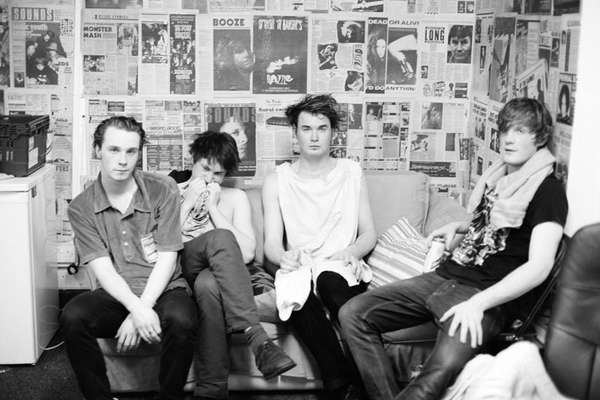 Fundado no distrito de Lambeth, na região central de Londres, a atração do Planeta Terra 2013 Palma Violets tem em seu line-up a dupla de vocalistas Alexander "Chilli" Jesson (baixo) e Samuel Fryer (guitarra), além de Jeffrey Mayhew (teclado) e William Doyle (bateria)