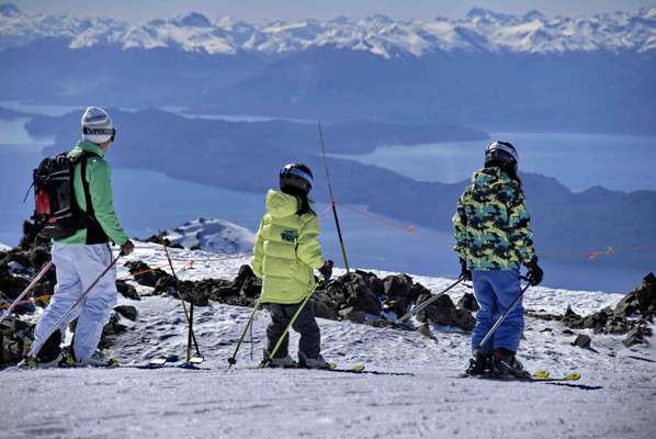 Cerro Catedral:Situado em Bariloche, Cerro Catedral é a mais antiga estação de esqui da Argentina e, claro, o mais freqüentado pelos brasileiros