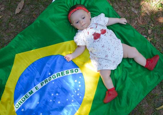 Marcha das Crianças mobiliza mais de 500 pessoas em protesto pacífico em Brasília