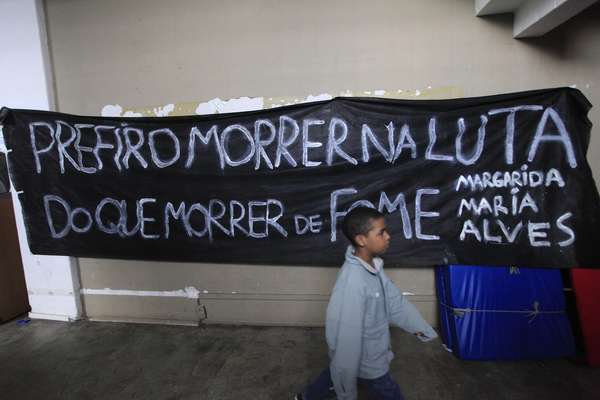 O prédio na região da Luz poderá ser desocupado a qualquer momento pela prefeitura