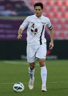 Anderson Martins (zagueiro)Destaque do Vasco no primeiro semestre de 2011, quando formou dupla com Dedé, o atleta está no Al Jaish, do Catar, e é novamente pretendido pelo clube cruzmaltino