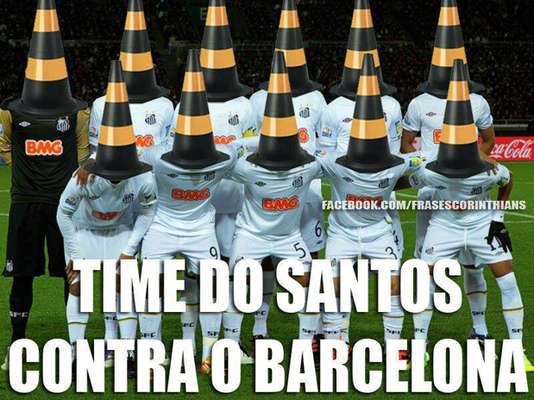 A goleada histórica sofrida pelo Santos para o Barcelona foi um "prato cheio" para ironias dos torcedores rivais. Comparação da equipe praiana ao Taiti, a saída de Neymar para o clube catalão e provocações ao lateral Léo estão entre as principais brincadeiras. Confira os memes da derrota santista por 8 a 0 no Camp Nou