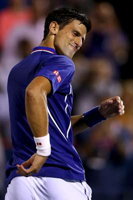 O tenista sérvio Novak Djokovic estreou bem no Masters 1000 de Montreal e venceu o alemão Florian Mayer, 50 do mundo, por 2 sets a 0