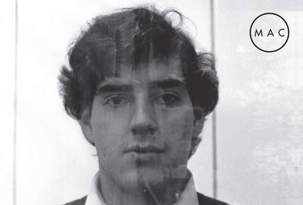 La obra del fotógrafo Rodrigo Rojas De Negri serán exhibidas en una sala del MAC. El joven murió tras cuatro días de agonía tras ser quemado vivo junto a Carmen Gloria Quintana por una patrulla militar en 1986, en el denominado "Caso Quemados".
