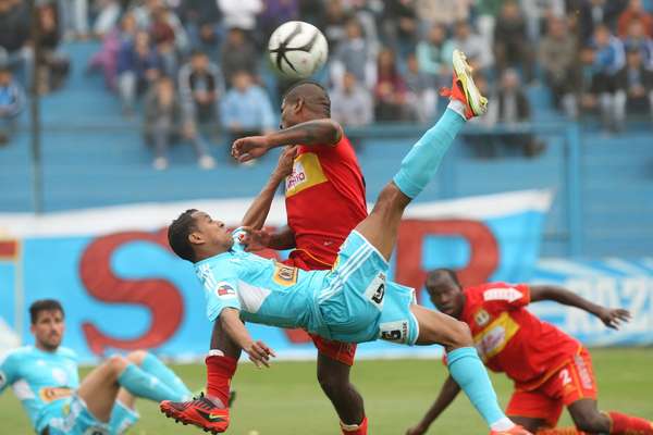 Rvive las mejores imágenes del triunfo de Cristal por 1-0 al Sport Huancayo.