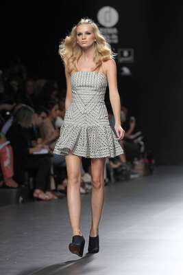 Presentación de la colección primavera/verano 2014 de Teresa Helbig en la MBFWM.