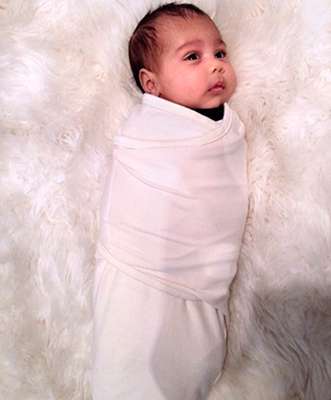 North West, el adorable fruto del amor entre Kim Kardashian y Kanye West sigue los pasos de su madre en el mundo de la moda