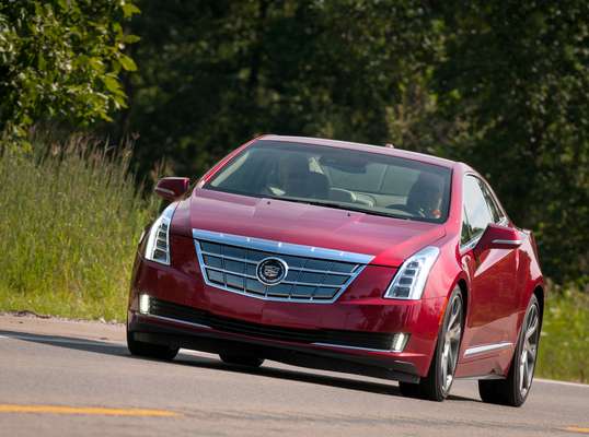 Cadillac ELR 2014